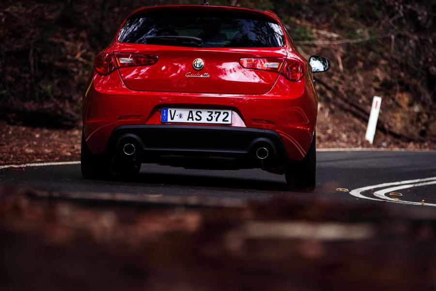  Alfa Romeo Giulietta Quadrifoglio Verde (940) 2015 года  (AU) (фото 13 из 24)